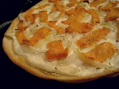 tarte flambée au saumon fumé