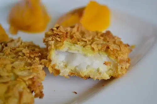 poisson snacké aux corn flakes et purée de carottes à l'orange