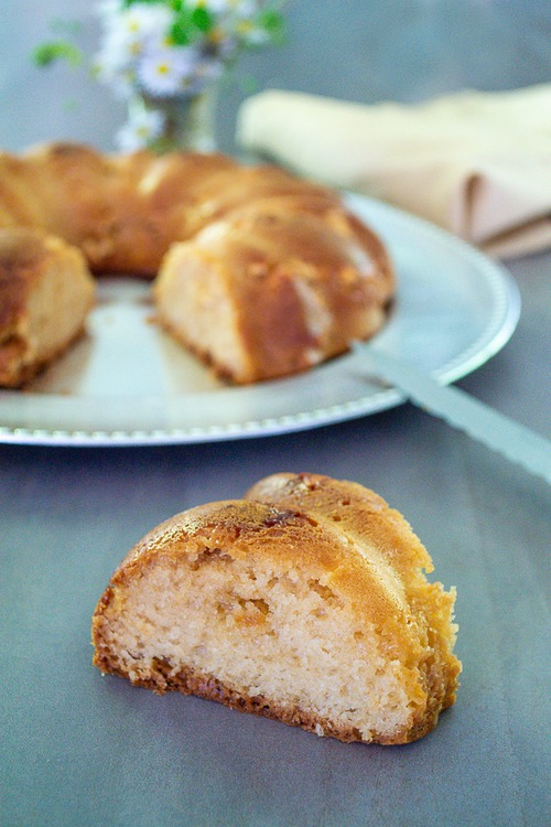 gâteau au yaourt (sans oeuf) aux pépites de chocolat blanc