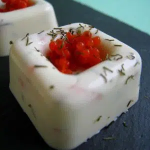 Mini panna cotta au saumon fumé