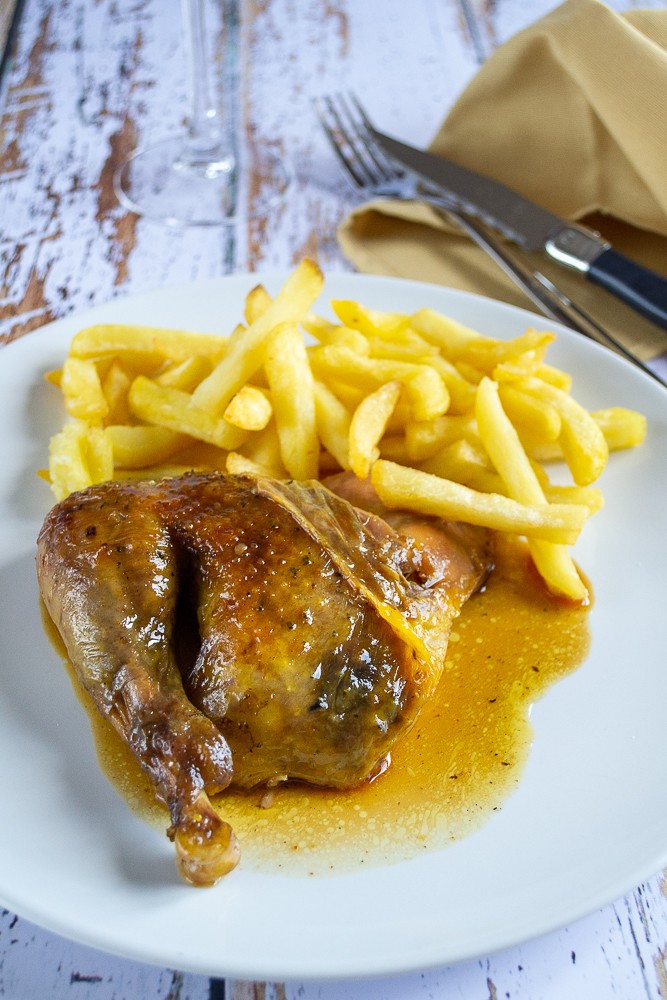 Pintade laquée au miel et à la sauce soja