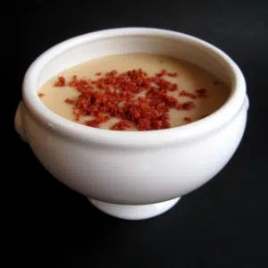 Velouté de haricots blancs et chorizo