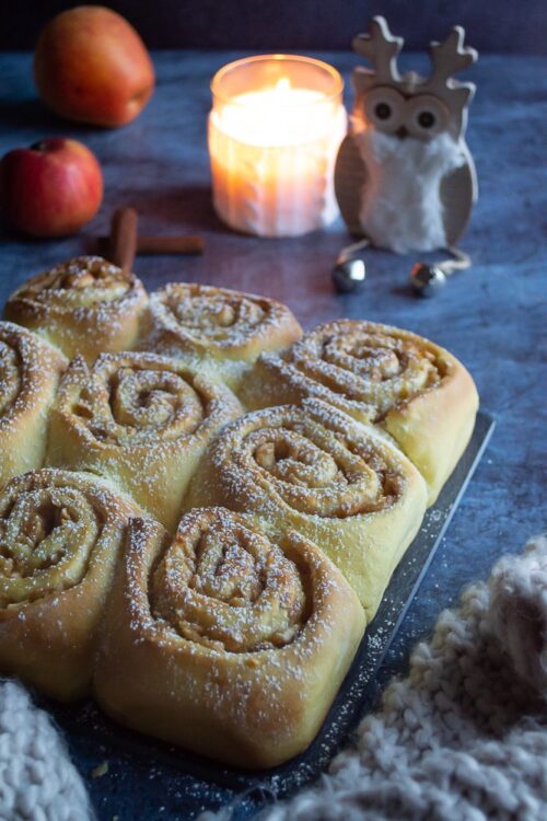 roulés aux pommes et à la cannelle