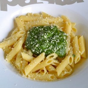 Pâtes à la crème d'épinards