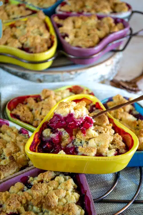 crumble fruits rouges et banane