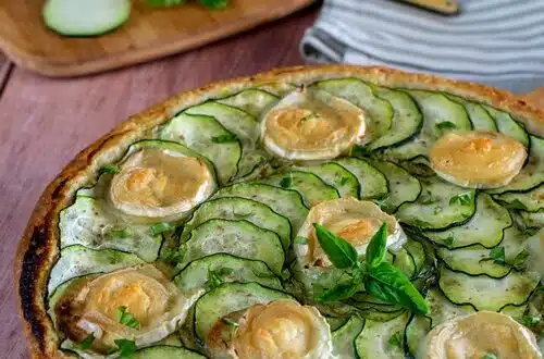 tarte fine courgettes chèvre & pesto