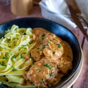 poulet façon stroganoff