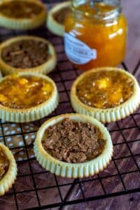 tartelettes financiers à la confiture