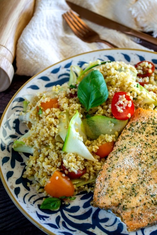 salade de boulghour et courgettes au saumon