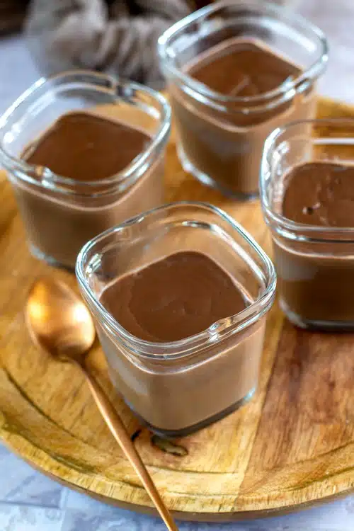 petites crèmes dessert au chocolat sans oeuf